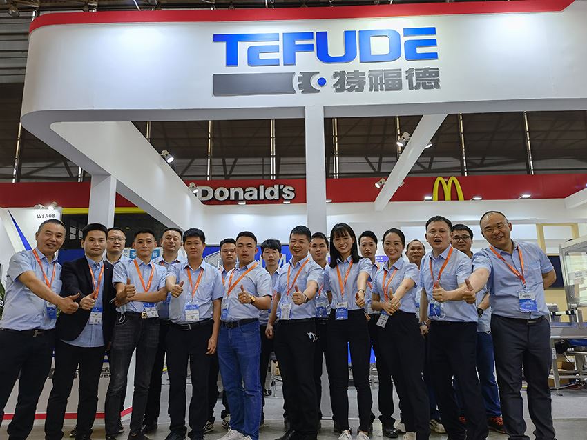 robot packaging machines manufacturer